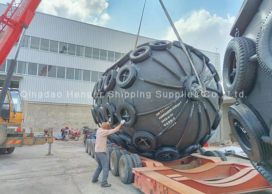Jakość 50kpa i 80kpa Yokohama Net Type Pneumatic Rubber Fender For Ship-to-Ship And Ship-to-Port ISO 17357 Floating Structure (Pneumatyczny gumowy odkurzacz typu netto Yokohama) fabryka