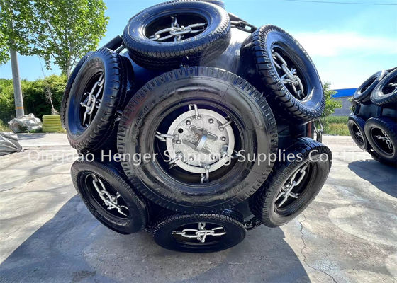 Jakość Wytrzymały, dostosowany pneumatyczny odbojnik gumowy z ciśnieniem 50 kPa i 80 kPa oraz 24-miesięczną trwałością fabryka