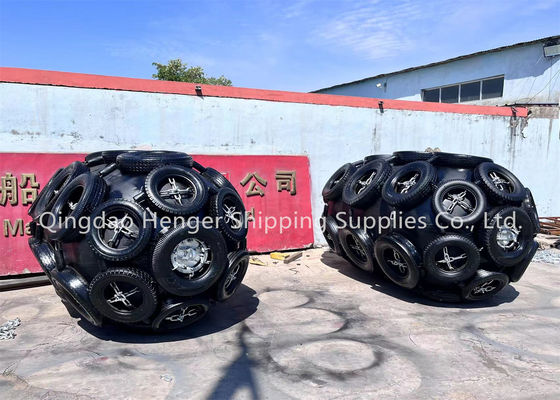 Jakość Dostosowany rozmiar pneumatyczny odbojnik gumowy zgodny z ISO17357 z ciśnieniem 50 kPa i 80 kPa do zastosowań morskich fabryka