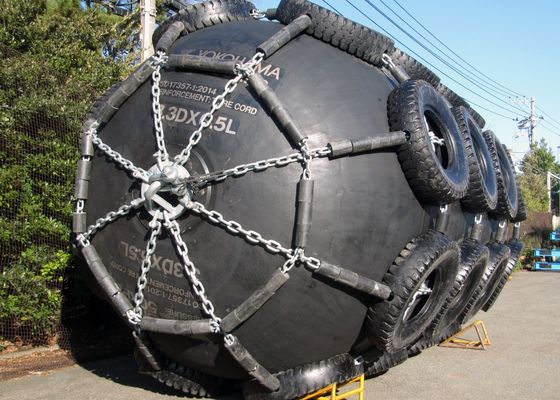 Jakość 0,7 * 1,5 ~ 1,0 * 1,5 Guma STS STD 50KP Mlecznobiały statek Szary Trwałe błotniki morskie fabryka