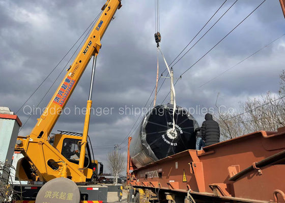 Jakość Pianka o dużej gęstości wewnątrz doku Zawieszenie wypełnione pianką Błotnik Lekki 2,5 * 4,1 m fabryka