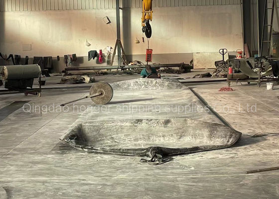 Jakość Certyfikat CCS Wytrzymałe morskie poduszki powietrzne 1,5 x 14 m do wodowania statków fabryka