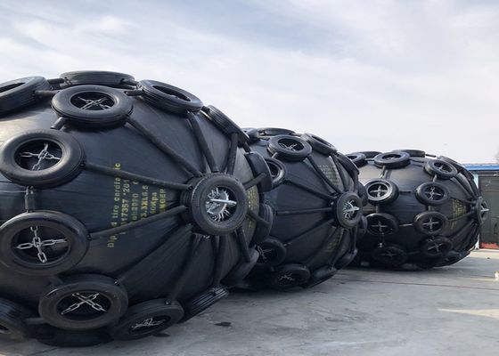 Jakość Natural Rubber Yokohama Type Fender Pneumatyczne OEM ODM dla Offshore fabryka