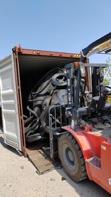 Jakość 3300x6500mm Pływające pneumatyczne błotniki Yokohama 50Kpa z siatką na opony łańcuchowe fabryka