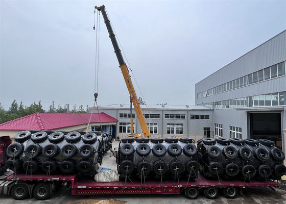 Jakość Pływający błotnik wypełniony pianką EVA z oponą łańcuchową, czarny, solidny błotnik z pianki EVA fabryka