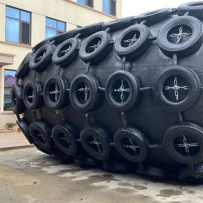Jakość Two-year Warranty Pneumatic Rubber Fender 2.5*5.5M For Vessel Berthing fabryka