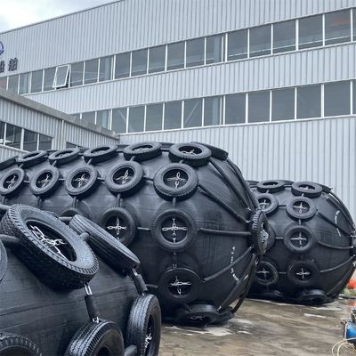 Jakość ISO17357 Inflatable Rubber Fender 50kpa-80kpa for Ship Docking fabryka