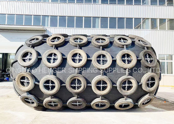 Jakość 3300x6500mm Pneumatyczny gumowy fender ISO17357 Certyfikowany 80Kpa fabryka