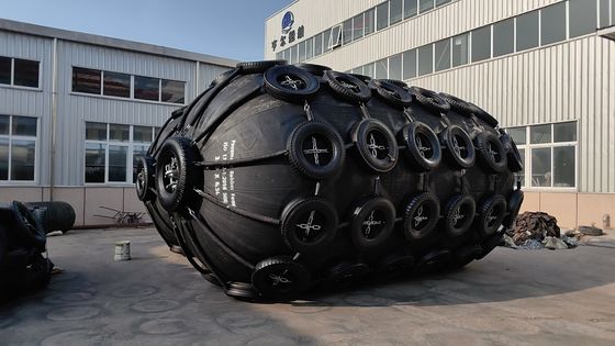 Jakość Odporne na korozję pneumatyki typu Yokohama dla statków powietrznych sieci cylindryczne fabryka