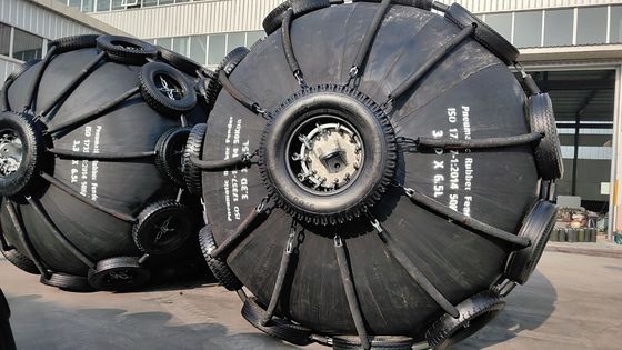 Jakość Niestandardowy rozmiar Opona pneumatyczna Yokohama Ochraniacz gumowy do łodzi fabryka