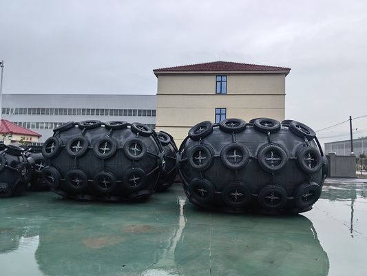 Jakość Wytrzymały cylindr do nadmuchu Yokohama Fender / Pneumatyczne gumowe fendery fabryka