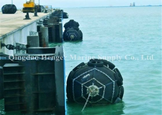Jakość ISO17357 Certyfikat 80KPa Dobry Air Tightness Marine Fender pływający dla Ship To Dock fabryka