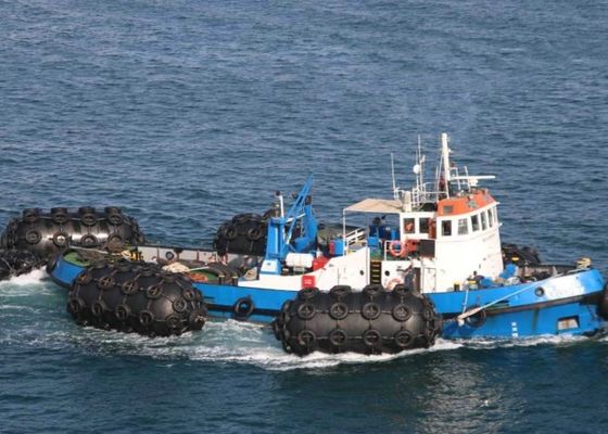 Jakość Ship To Quay Pneumatic Rubber Fender Odporność na starzenie się z oponą samolotu fabryka