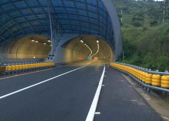 Jakość Light - Reflecting Guardrail Safety Barler Materiał polimerowy materiał kompozytowy fabryka