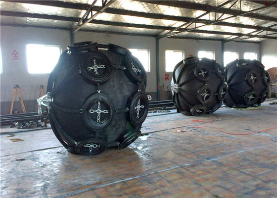 Jakość Błotniki okrętowe o wysokiej szczelności na gaz Materiał gumowy do dokowania statków fabryka