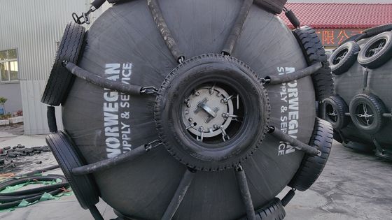 Jakość Fabryka statków Offshore Pneumatyczne Fenders Marine Ogólne wywijanie fabryka