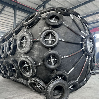 Jakość 50Kpa / 80Kpa Pneumatyczny gumowy fender typu Yokohama fabryka