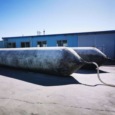 Jakość Ultra trwałe poduszki powietrzne z gumy morskiej Elastyczne rozwiązania dla statków obsługujących ciężkie ładunki fabryka