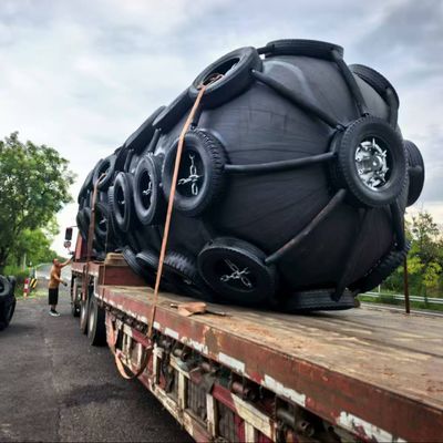 Jakość Pneumatyczny odbijacz gumowy ISO17357 Certyfikowana ochrona morska fabryka