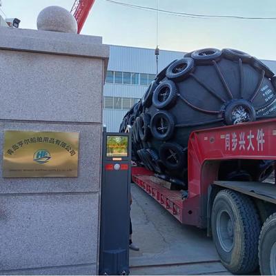 Jakość Niestandardowy pneumatyczny gumowy fender ISO17357 Standard 0,3-4,8 M fabryka