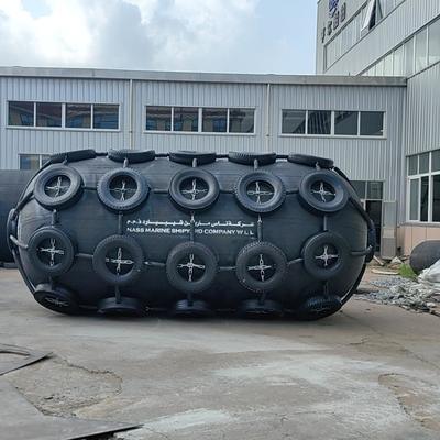 Jakość Niestandardowy pneumatyczny gumowy fender ISO17357 Standard 0,3-4,8 M fabryka
