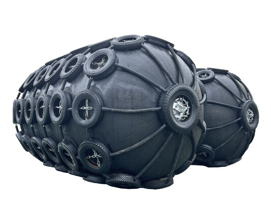 Jakość Two-year Warranty Pneumatic Rubber Fender 1.5*3M For Vessel Berthing Anti-Collision fabryka