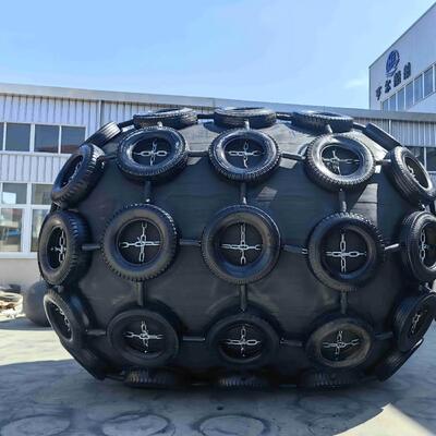 Jakość 4.8x12m 50kpa / 80kpa Pneumatic Fenders For Ships fabryka