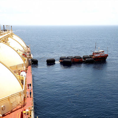 Jakość Błotniki wypełnione pianką o niskiej sile cumowania / błotniki z gumy morskiej 50Kpa Czarny kolor fabryka