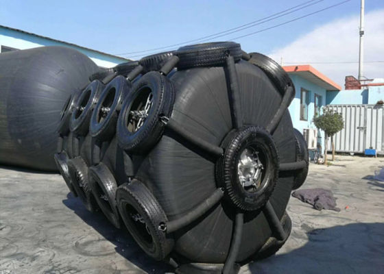 Jakość Low Maintenance Required UV Resistant And Corrosion Resistant Foam Filled Fender with High Energy Absorption Capacity for Marine Floating Fender Fabryka
