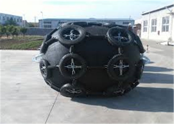 Jakość Pneumatyczny błotnik morski o długości 1–6,5 m 50Kpa Ciśnienie początkowe Norma ISO17357 fabryka