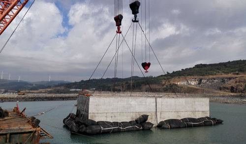 Jakość Nadmuchiwana poduszka powietrzna ratunkowa dla zatopionego statku ratunkowego Floating Aid fabryka