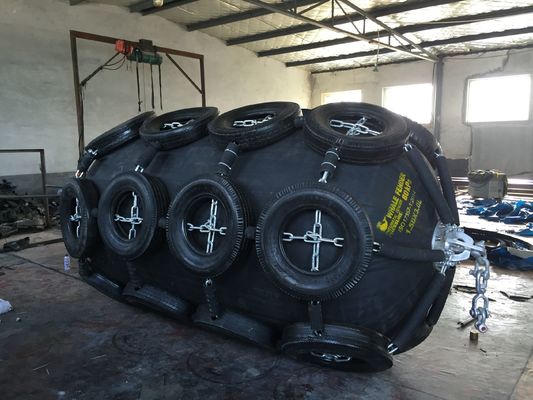 Jakość 50kpa 2.0D * 3.5L Marine yokohama pneumatyczny błotnik Kauczuk naturalny fabryka