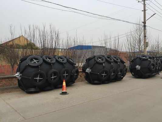 Jakość Pneumatyczne gumowe zderzaki morskie dokujące błotniki antykolizyjne fabryka