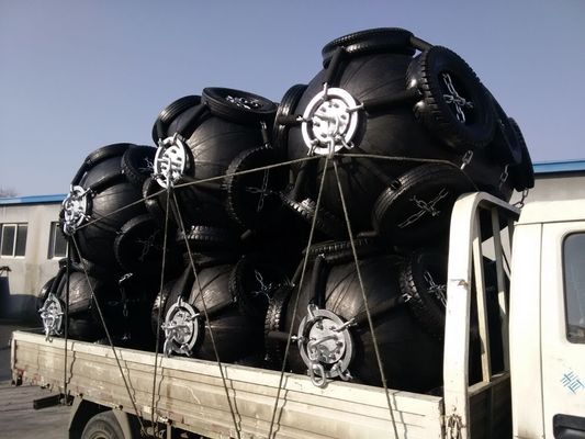 Jakość Siatki linowe Pływające pneumatyczne gumowe błotniki Pneumatyczny błotnik morski d Typ błotnika fabryka