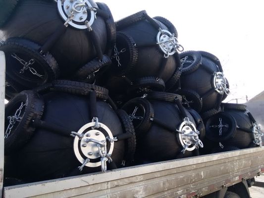 Jakość Siatki linowe Pływające pneumatyczne gumowe błotniki Pneumatyczny błotnik morski d Typ błotnika fabryka