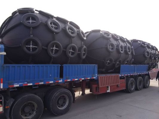 Jakość Siatki linowe Pływające pneumatyczne gumowe błotniki Pneumatyczny błotnik morski d Typ błotnika fabryka