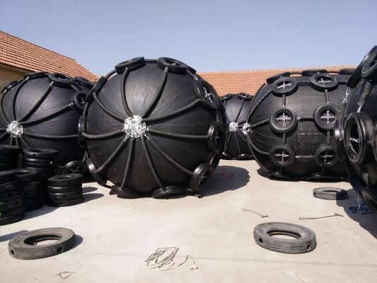 Jakość Siatki linowe Pływające pneumatyczne gumowe błotniki Pneumatyczny błotnik morski d Typ błotnika fabryka