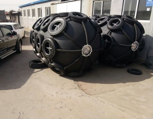 Jakość Gumowa mata z siatką linową Pneumatyczny błotnik łodzi Pneumatyczne gumowe błotniki fabryka