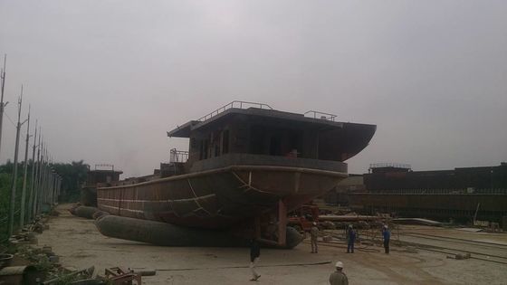 Jakość 250T / M Marine Salvage Airbags Uruchamianie i podnoszenie poduszki powietrznej fabryka