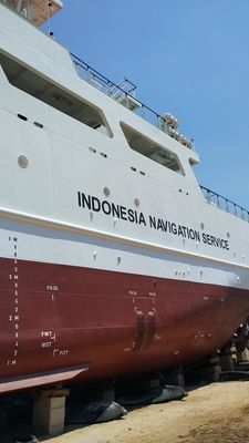 Jakość Gorąca sprzedaż pomocniczej łodzi uruchamiającej i uruchamiającej nadmuchiwane morskie poduszki powietrzne fabryka