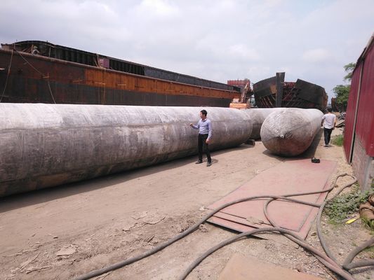 Jakość Certyfikat ISO 14409:2011 Statek o średnicy 1800 mm wystrzeliwujący poduszki powietrzne o żywotności od 6 do 10 lat do zastosowań morskich fabryka