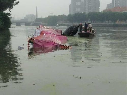Jakość D15 L12m 8-warstwowy statek uruchamiający poduszki powietrzne Statek wysokociśnieniowy Marine fabryka