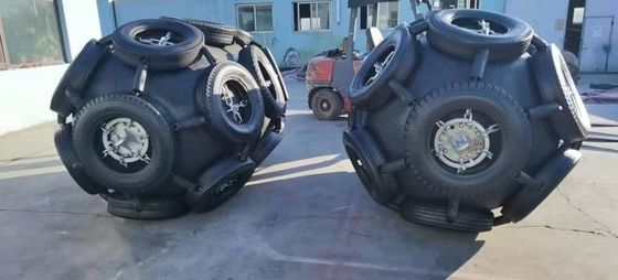 Jakość Yokohama Typ Pływające pneumatyczne akcesoria gumowe do statków morskich Fender fabryka