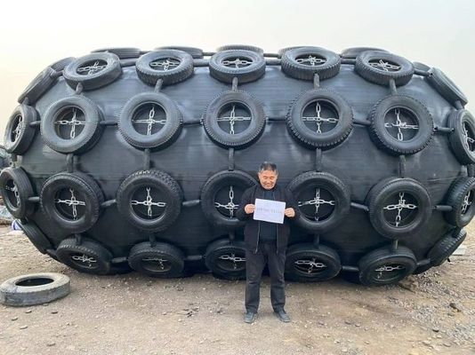 Jakość Yokohama Typ Pływające pneumatyczne akcesoria gumowe do statków morskich Fender fabryka