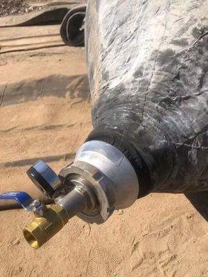 Jakość Poduszka powietrzna z czarnej gumy morskiej do uruchamiania i ratownictwa fabryka