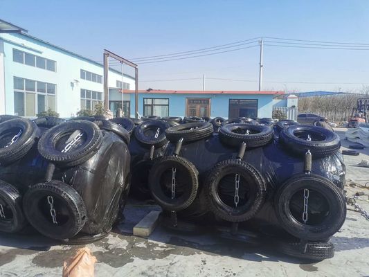 Jakość Błotnik z pianki poliuretanowej o wysokiej gęstości do pływającego doku fabryka