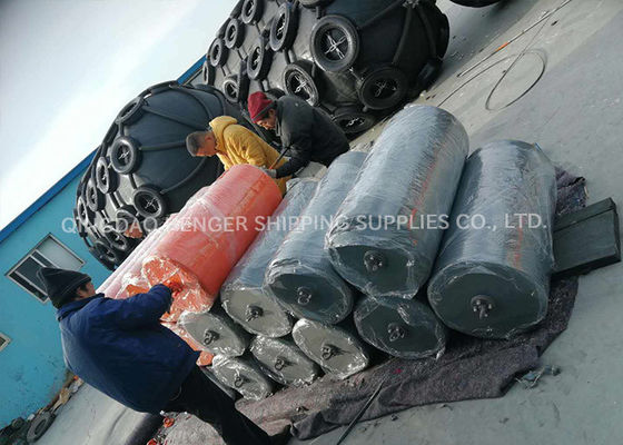 Jakość Closed Cell EVA Foam Filled Fender with Zero Water Absorption Custom Manufacturing to ISO17357 Standard fabryka