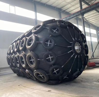 Jakość Pneumatyczny gumowy błotnik typu Yokohama ISO17357 certyfikowany z łańcuchem fabryka